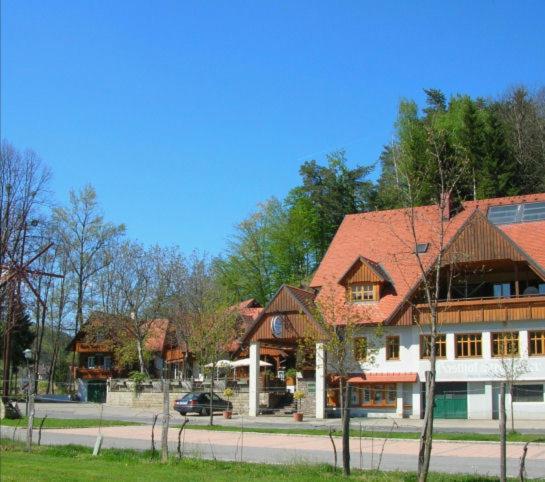 Gasthof Stegweber Schwanberg エクステリア 写真